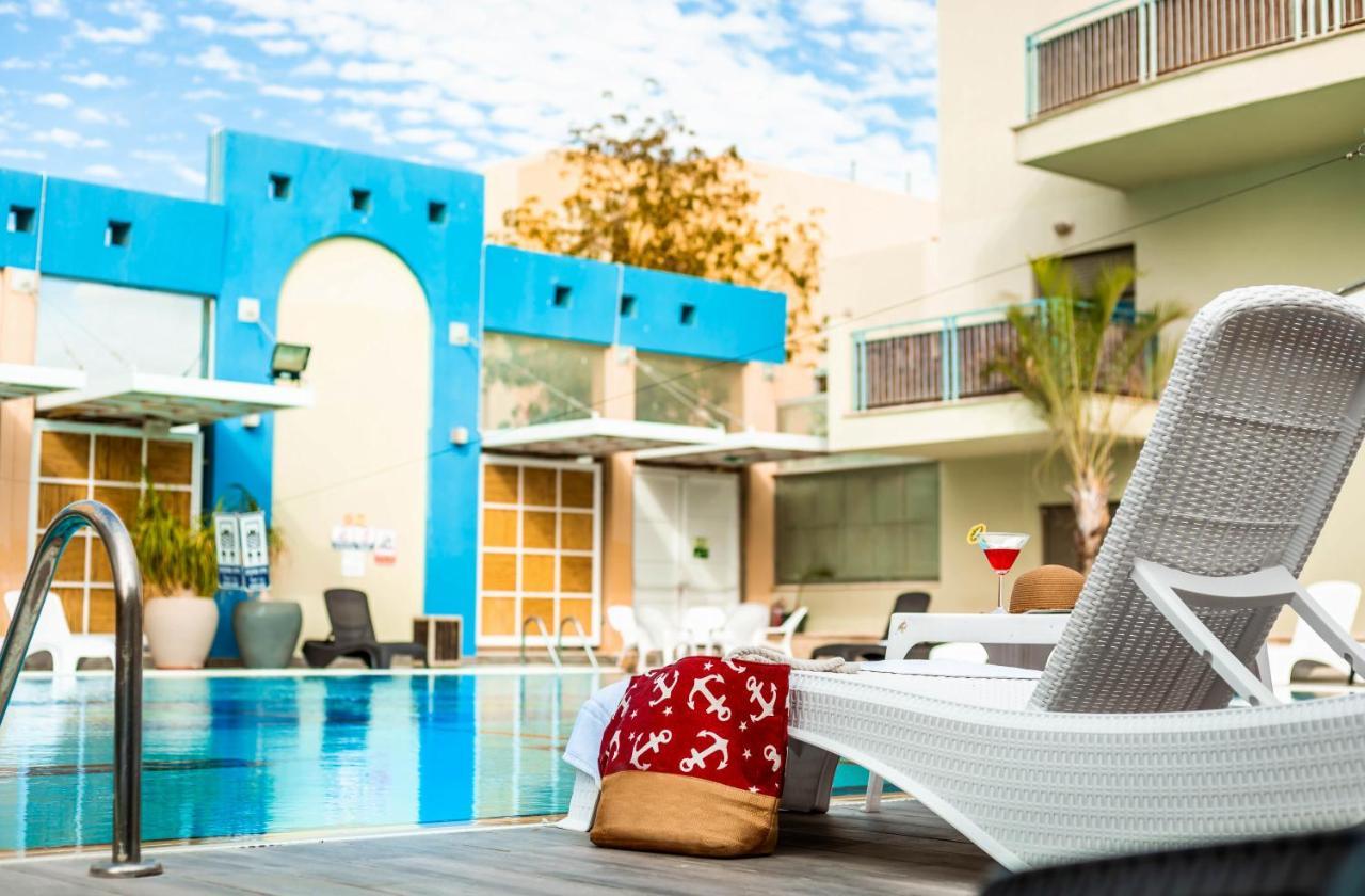 Almogim Suites Eilat Hotel (Adults Only) Ngoại thất bức ảnh