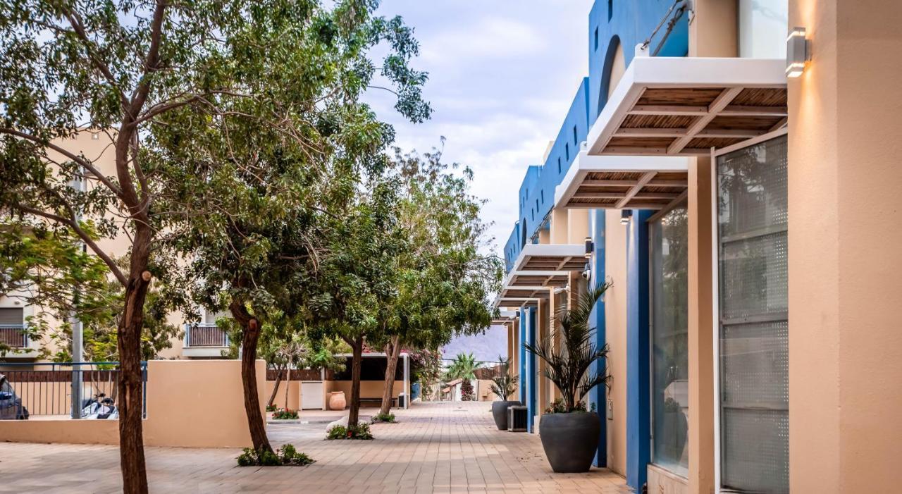 Almogim Suites Eilat Hotel (Adults Only) Ngoại thất bức ảnh